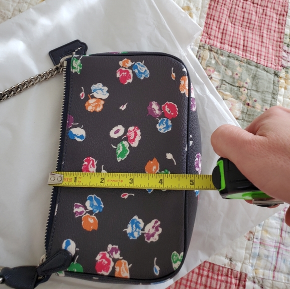 Floral Coach bag - Picture 4 of 5